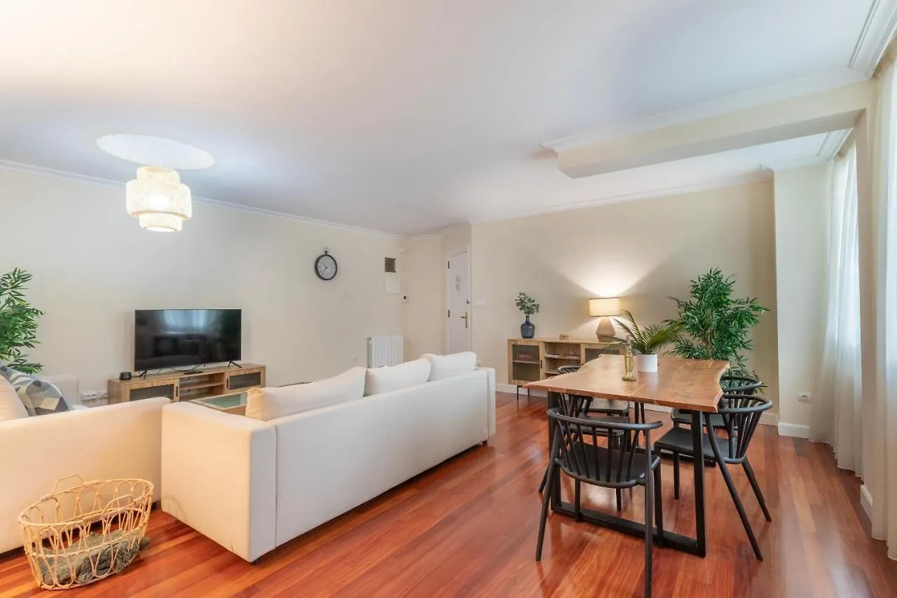 Appartement Akomodat En Apartamento En El Centro De Bilbao Con Parking